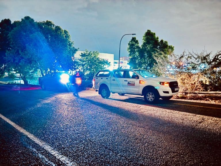 Van padversperrings tot motorongelukke; AfriForum se Kempton Park-buurtwagte help op dié tonele