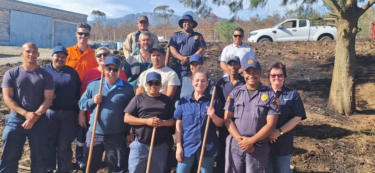 AfriForum se Swellendam-tak opgelei om veldbrande te bestry